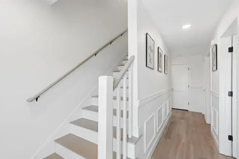 23 Frontrunner Way Scarborough ME 04074