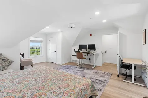 23 Frontrunner Way Scarborough ME 04074