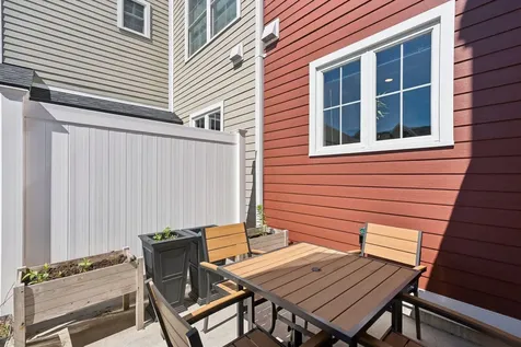 23 Frontrunner Way Scarborough ME 04074