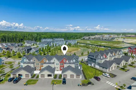 23 Frontrunner Way Scarborough ME 04074