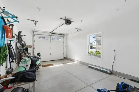23 Frontrunner Way Scarborough ME 04074