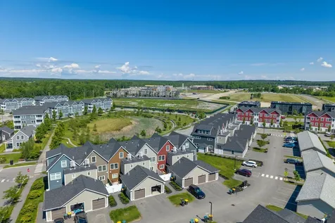 23 Frontrunner Way Scarborough ME 04074