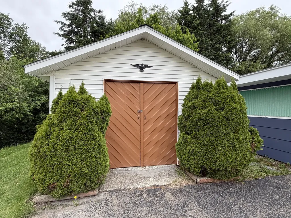 113 21st Avenue Madawaska ME 04756