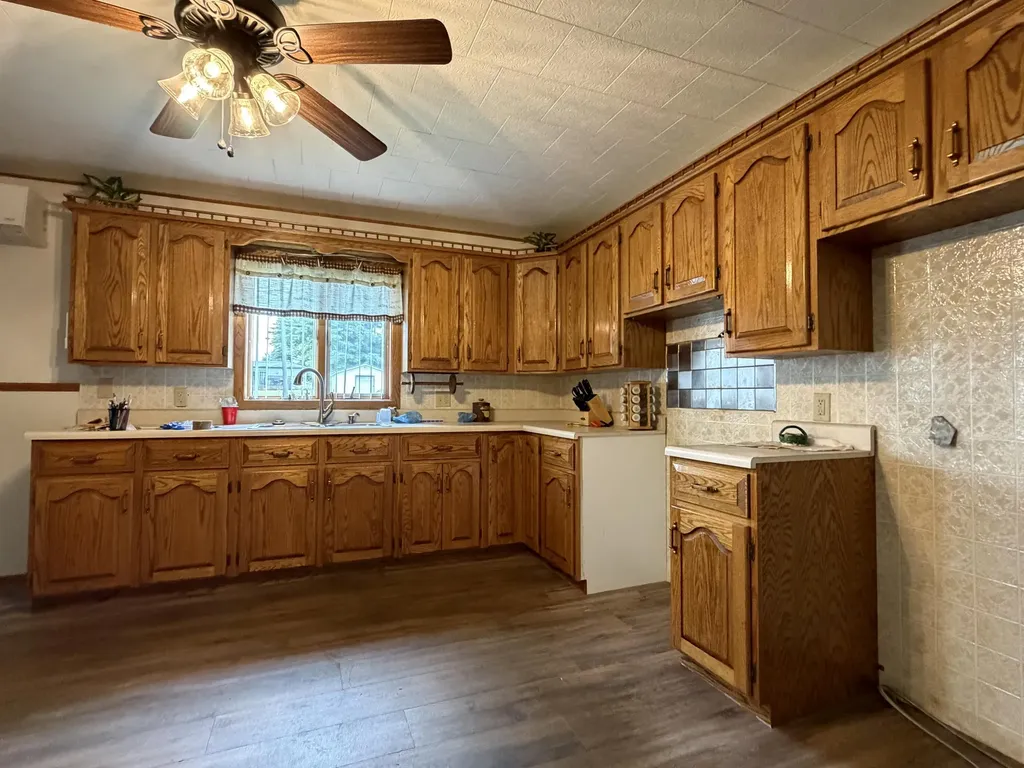 113 21st Avenue Madawaska ME 04756