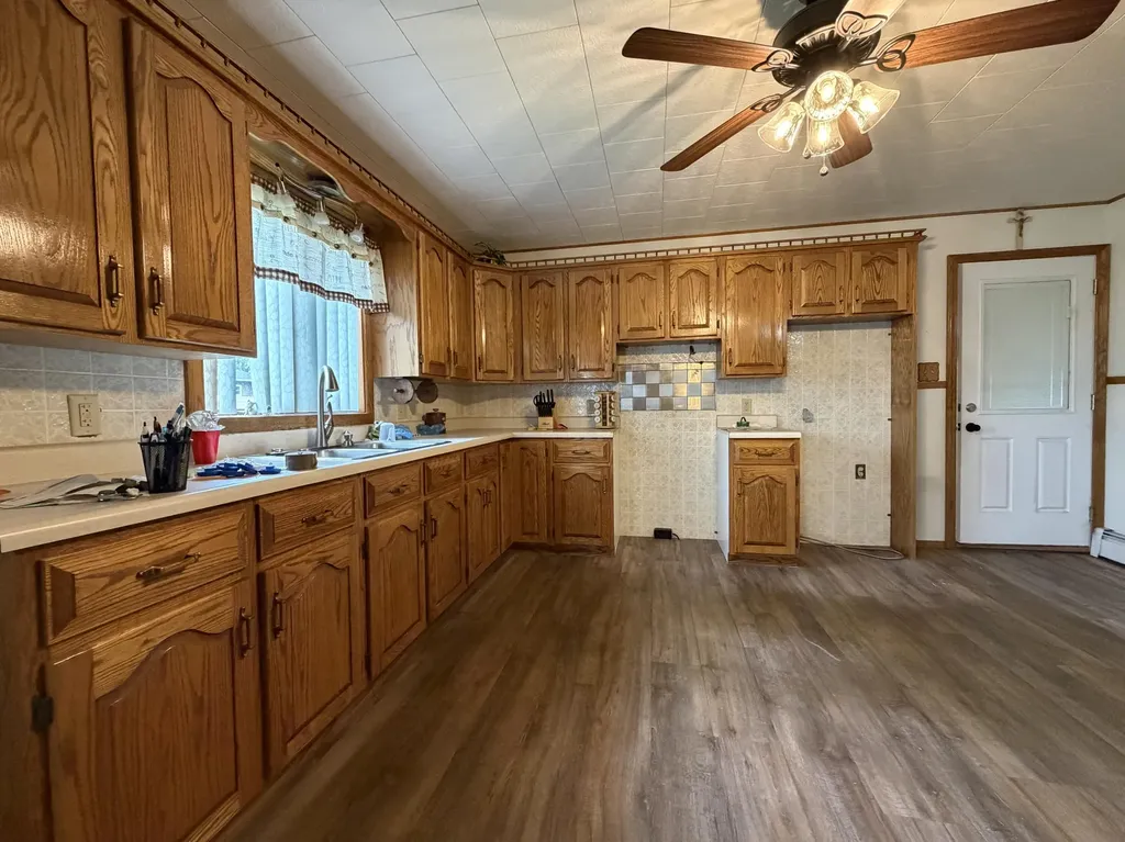 113 21st Avenue Madawaska ME 04756