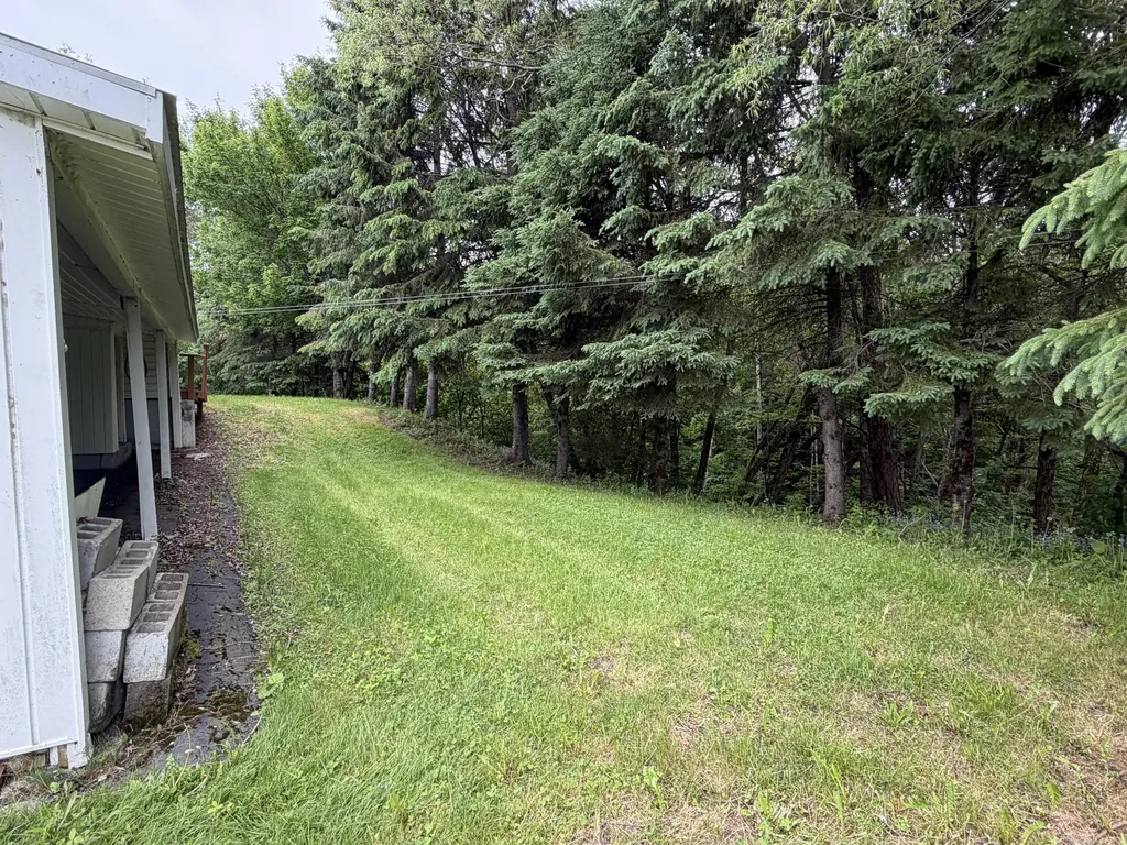 113 21st Avenue Madawaska ME 04756
