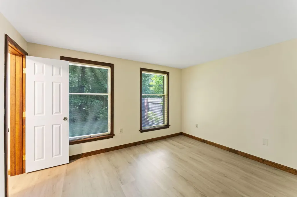 13 Cortland Circle Bangor ME 04401