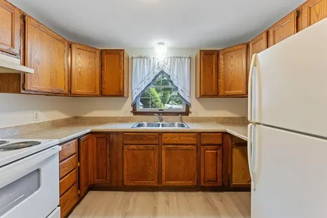 13 Cortland Circle Bangor ME 04401