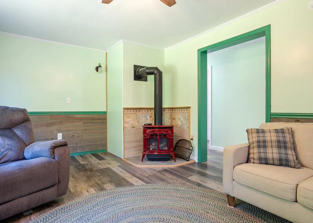 256 Meadow Road Topsham ME 04086
