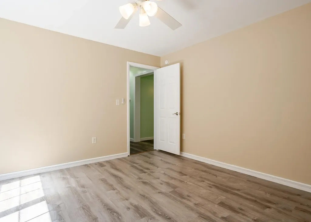 256 Meadow Road Topsham ME 04086