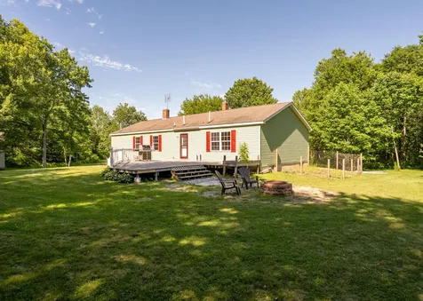 256 Meadow Road Topsham ME 04086
