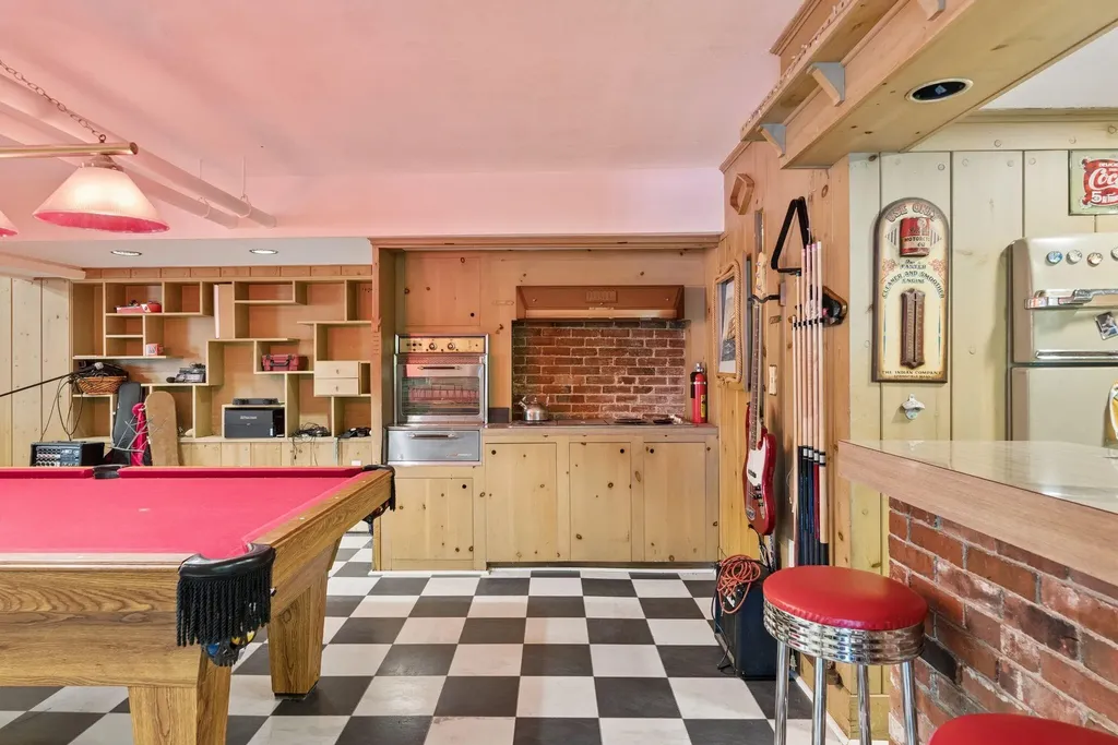 141 William Street Portland ME 04103