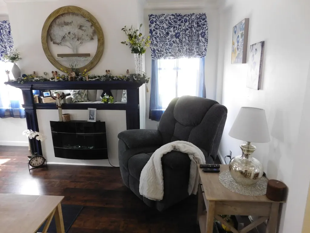 17 & 19 Boynton Street Bangor ME 04401