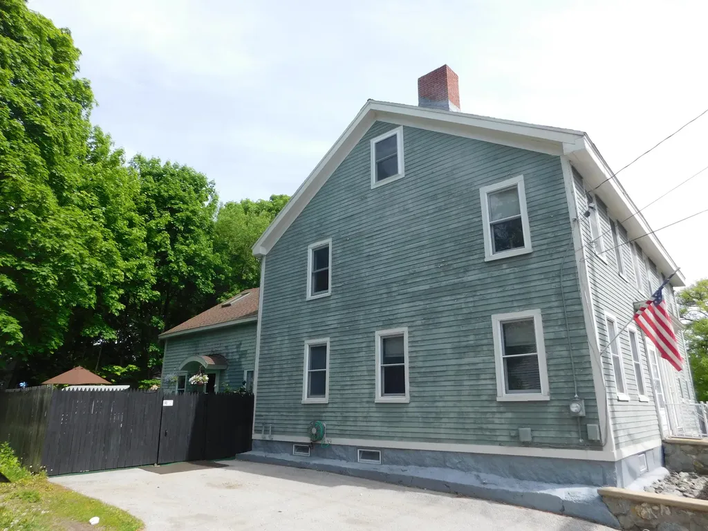 17 & 19 Boynton Street Bangor ME 04401