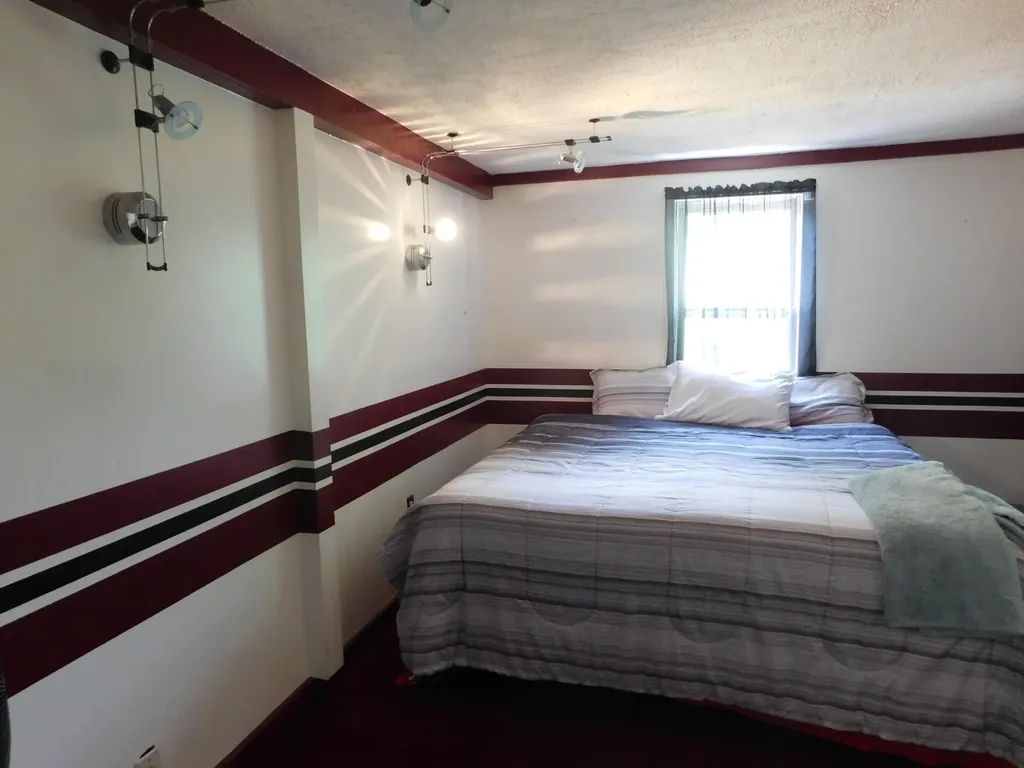 17 & 19 Boynton Street Bangor ME 04401