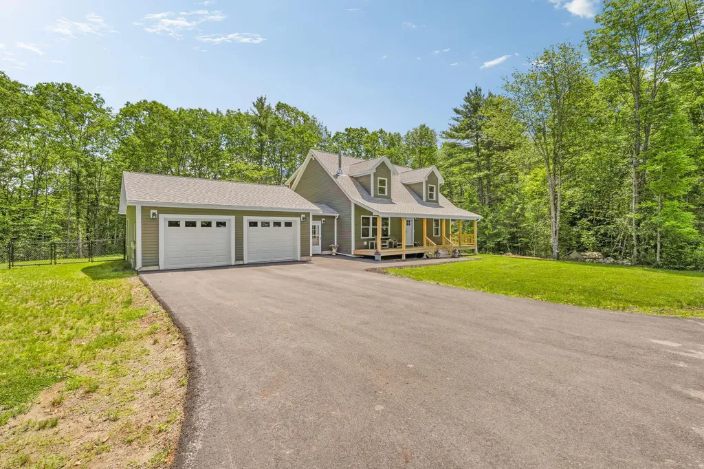 52 Birch Estates Rome ME 04963