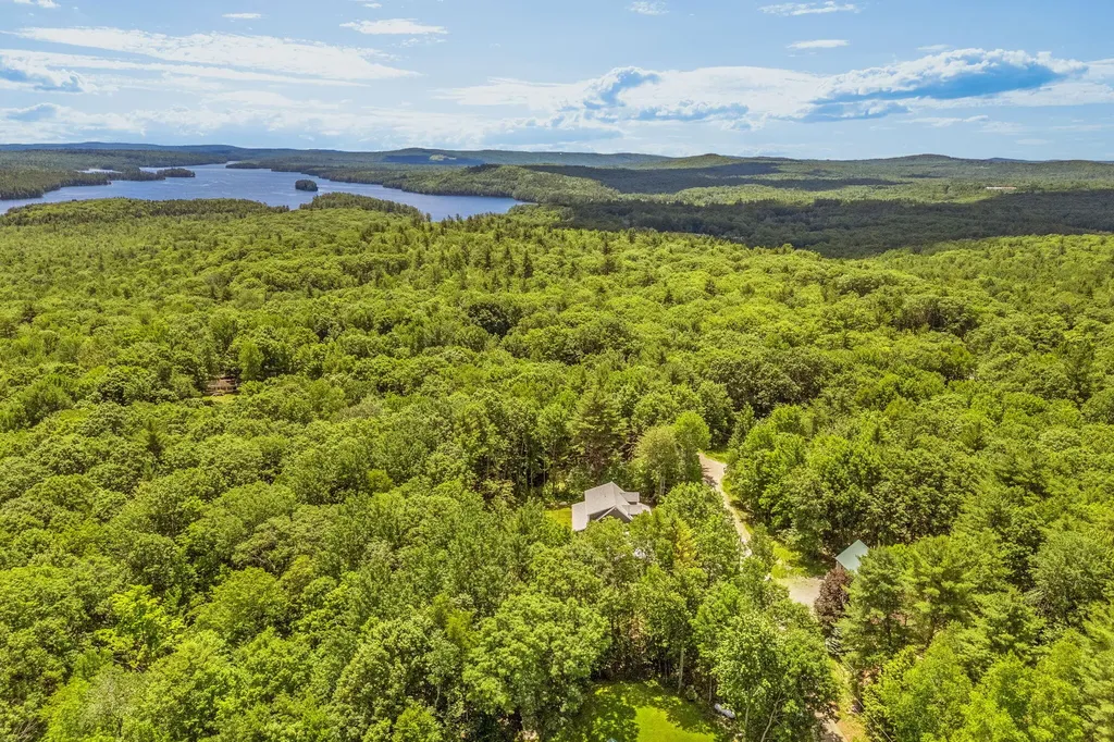 52 Birch Estates Rome ME 04963