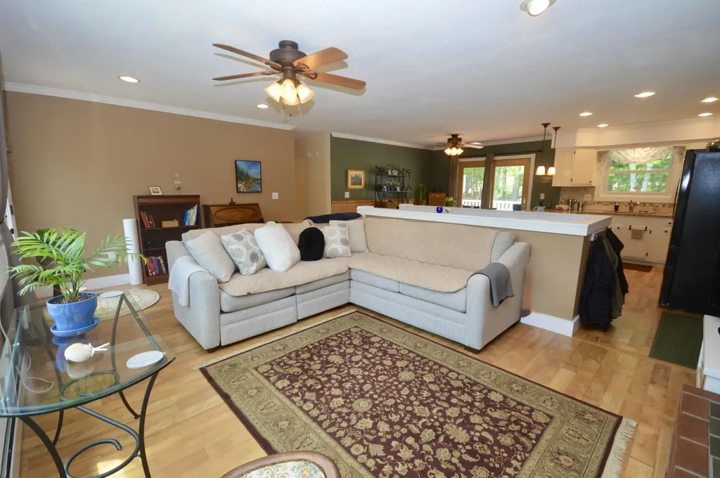 226 Center Drive Orrington ME 04474