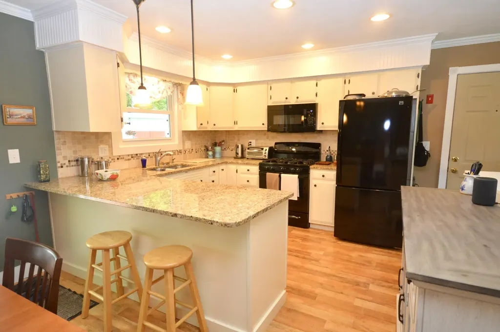 226 Center Drive Orrington ME 04474