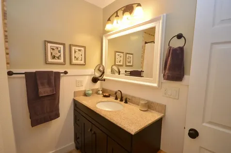 226 Center Drive Orrington ME 04474