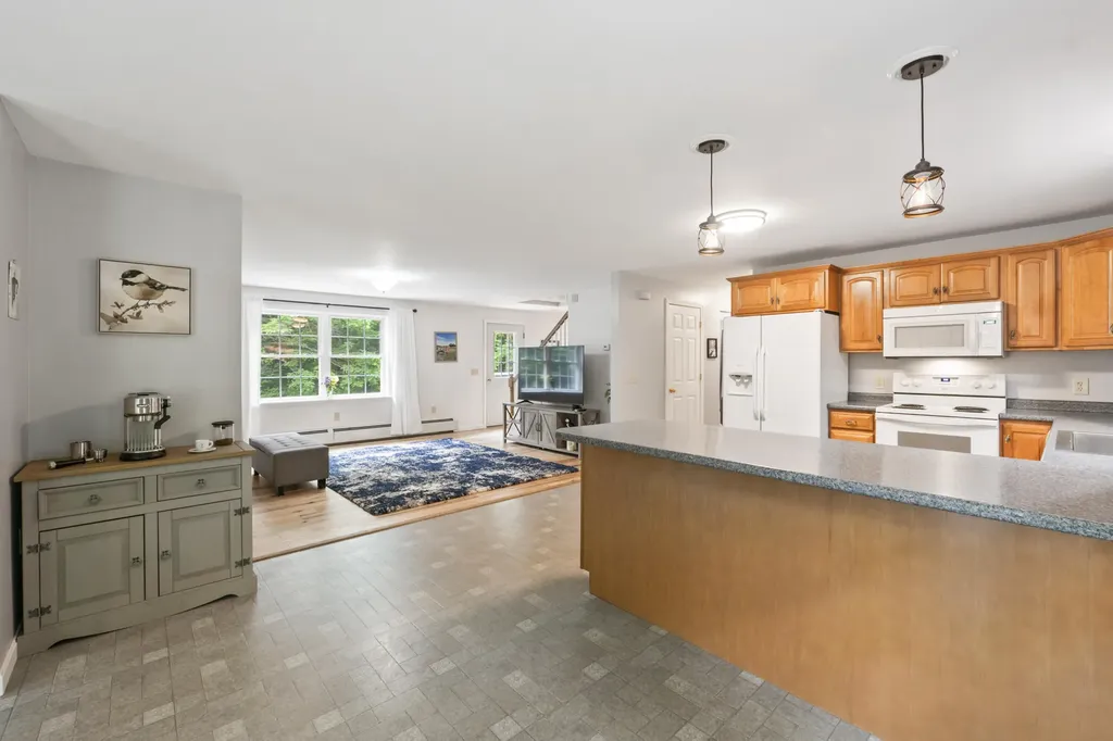 34 Thibeau Lane Greene ME 04236