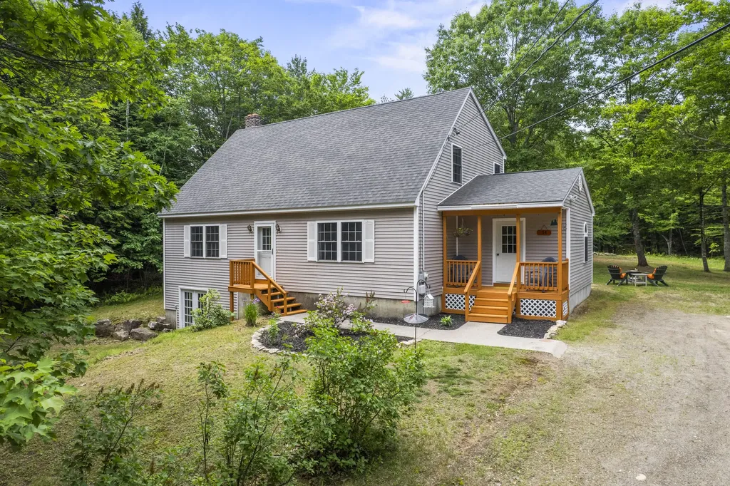 34 Thibeau Lane Greene ME 04236