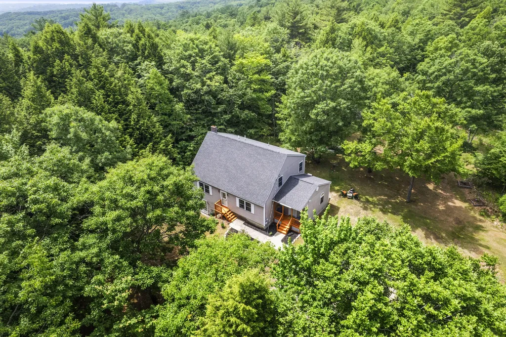 34 Thibeau Lane Greene ME 04236