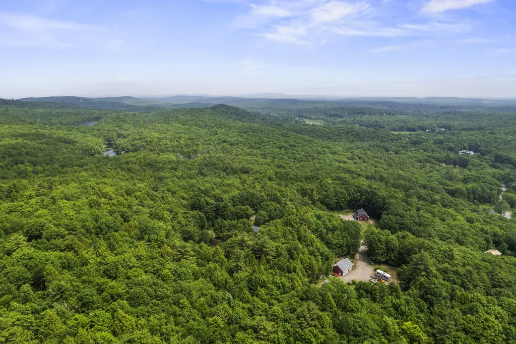 34 Thibeau Lane Greene ME 04236