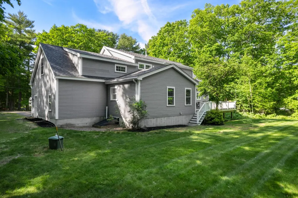 22 Brave Boat Harbor Road York ME 03909