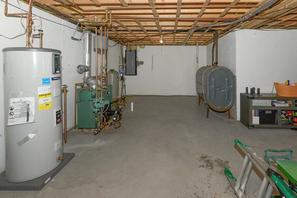 139 Bear Trap Road Bridgton ME 04009