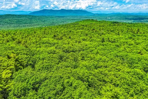 139 Bear Trap Road Bridgton ME 04009