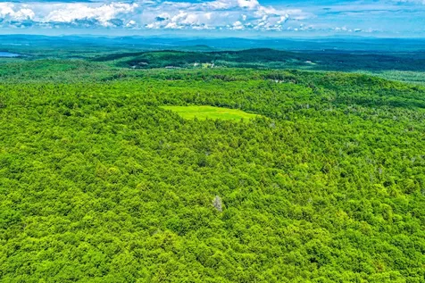 139 Bear Trap Road Bridgton ME 04009
