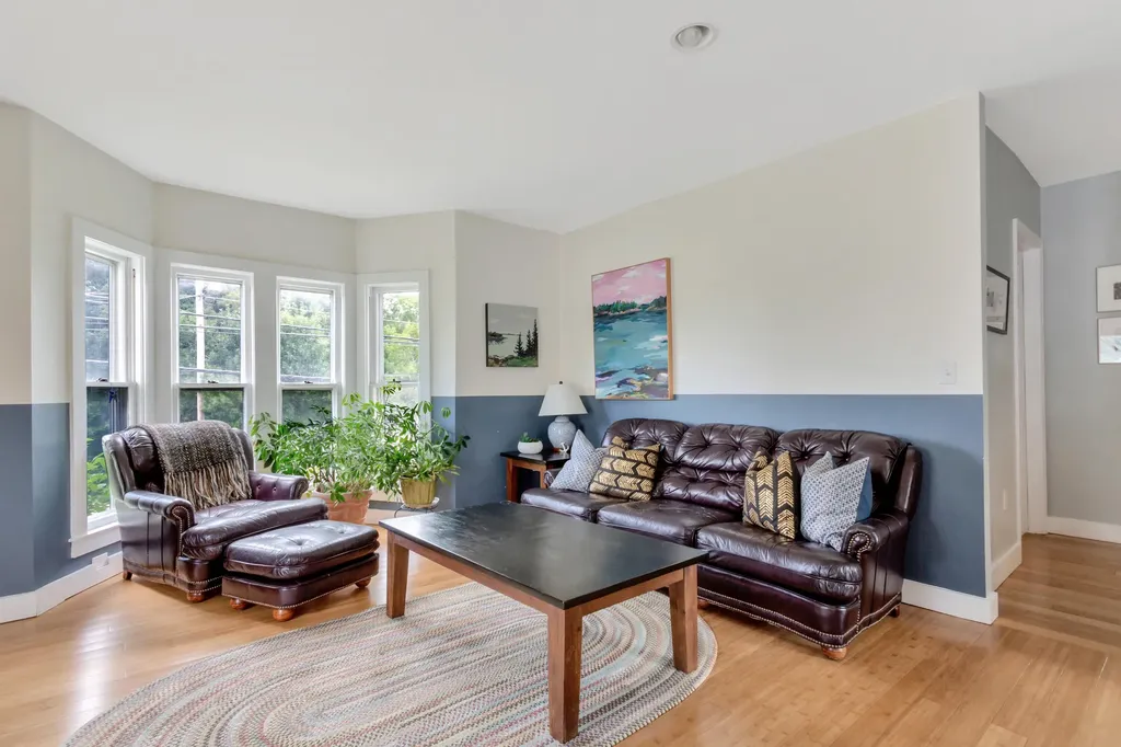 319-321 Commercial Street Rockport ME 04856