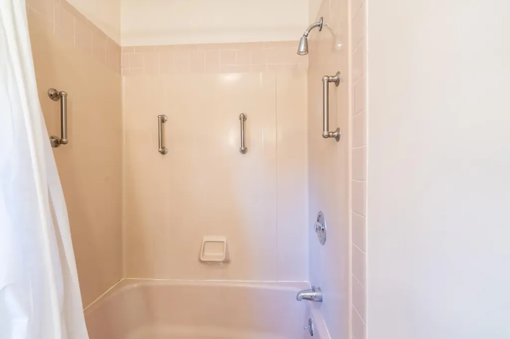 532 E Elm Street Yarmouth ME 04096