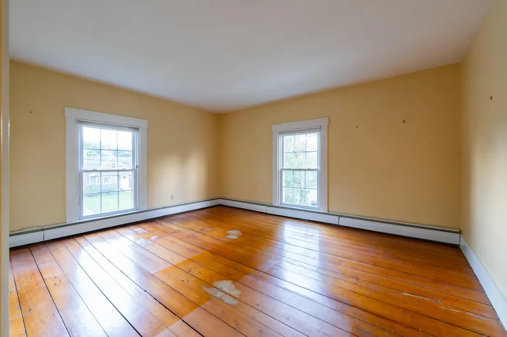 532 E Elm Street Yarmouth ME 04096