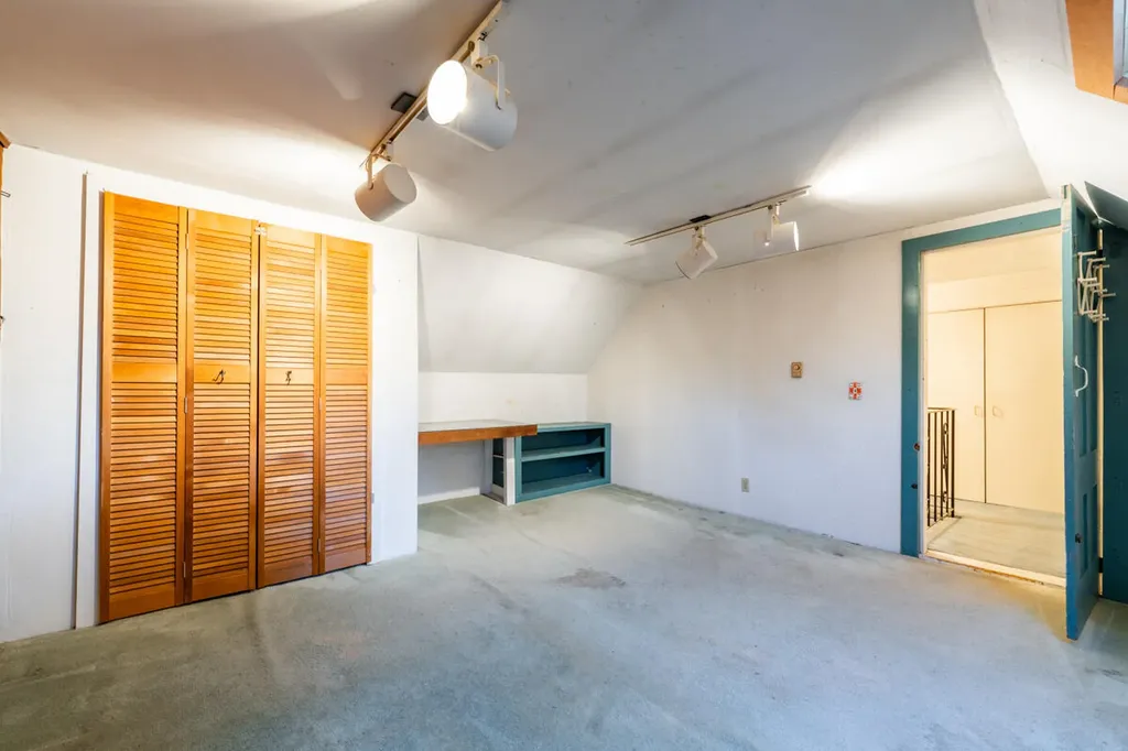 532 E Elm Street Yarmouth ME 04096