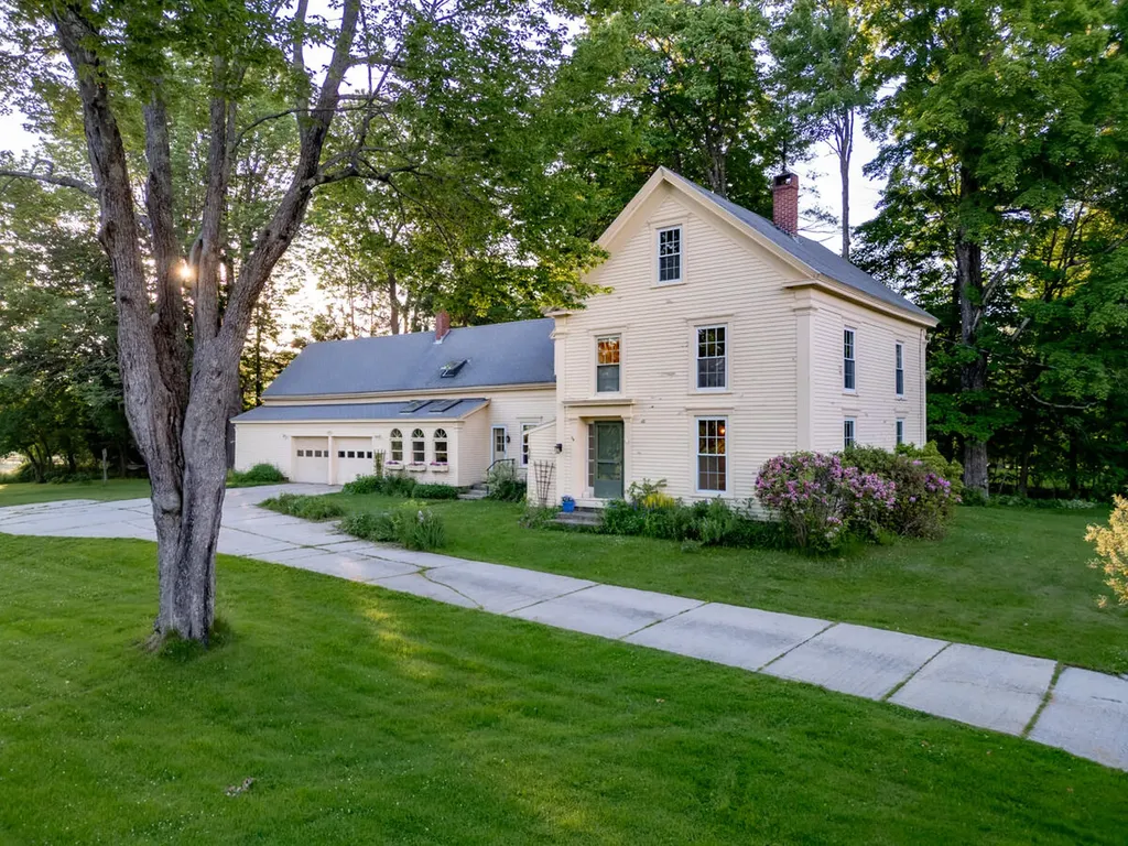 532 E Elm Street Yarmouth ME 04096