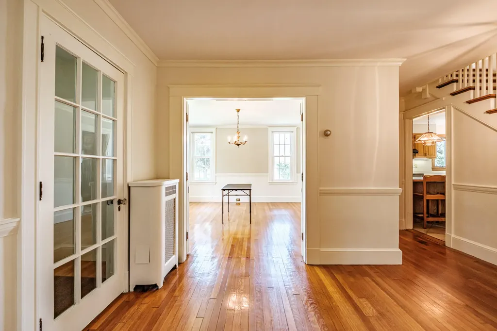 954 Sawyer Street South Portland ME 04106