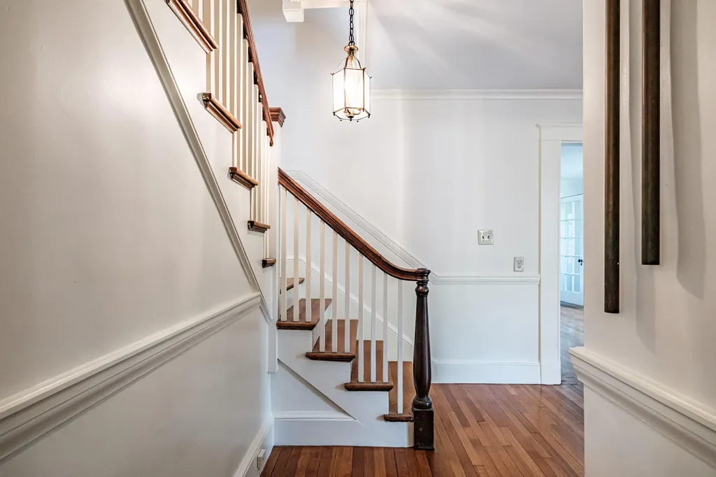 954 Sawyer Street South Portland ME 04106