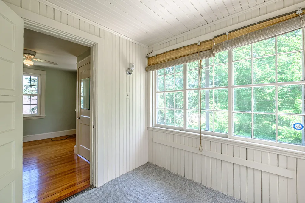 954 Sawyer Street South Portland ME 04106