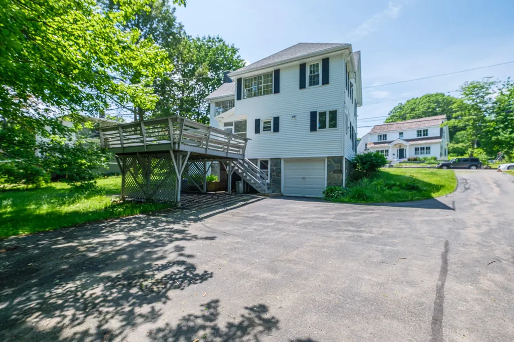 954 Sawyer Street South Portland ME 04106