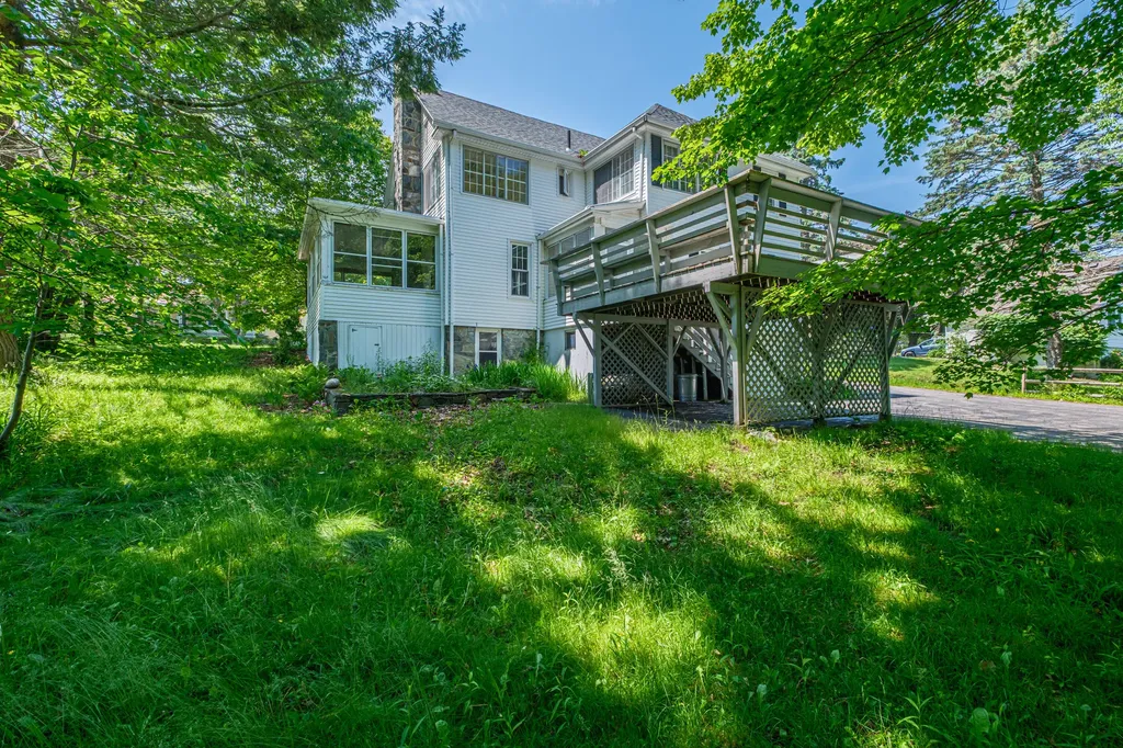 954 Sawyer Street South Portland ME 04106