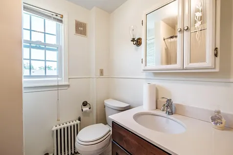 954 Sawyer Street South Portland ME 04106