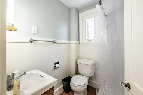 954 Sawyer Street South Portland ME 04106