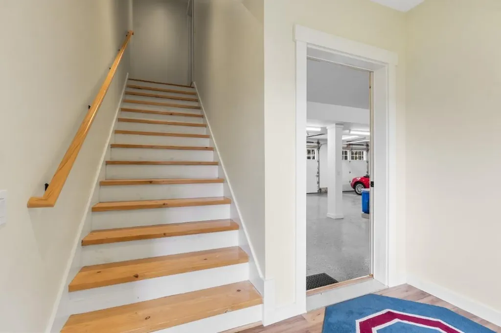 825 Hendricks Hill Road Southport ME 04576