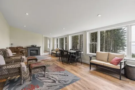 825 Hendricks Hill Road Southport ME 04576