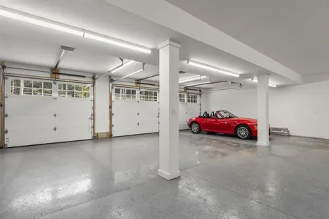 825 Hendricks Hill Road Southport ME 04576