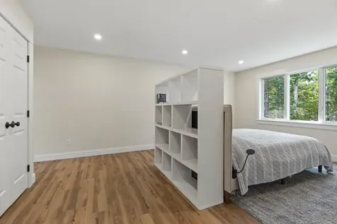 825 Hendricks Hill Road Southport ME 04576