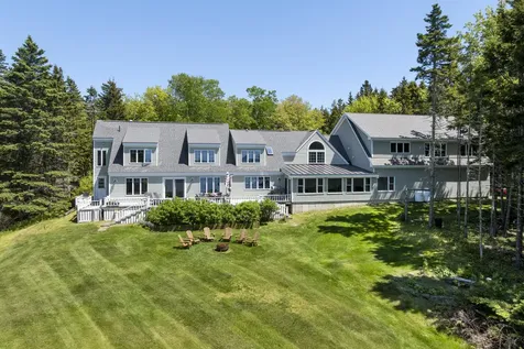 825 Hendricks Hill Road Southport ME 04576