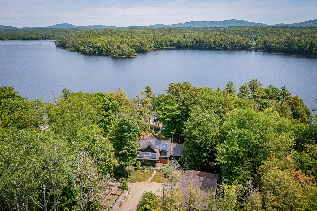 202 Sterlingtown Lane Union ME 04862